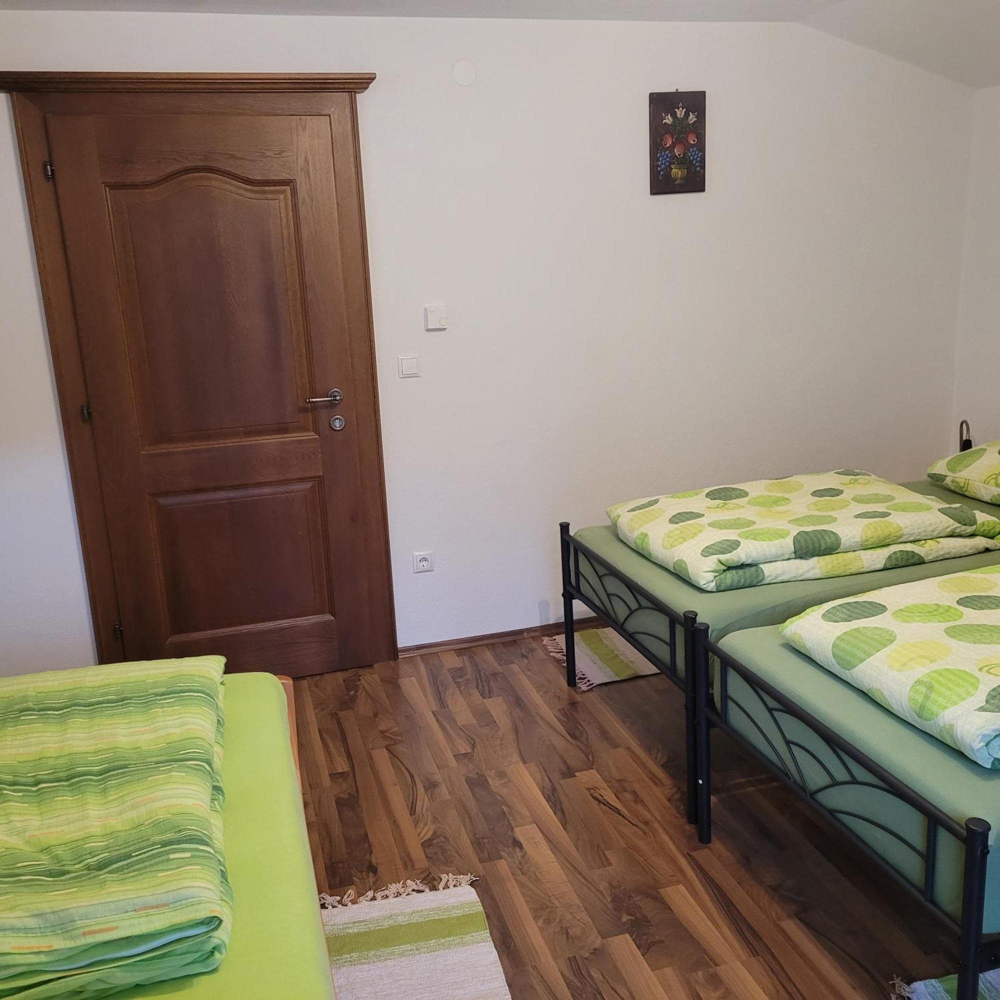 Pension Haus Rohrmoser Лунгёц Экстерьер фото