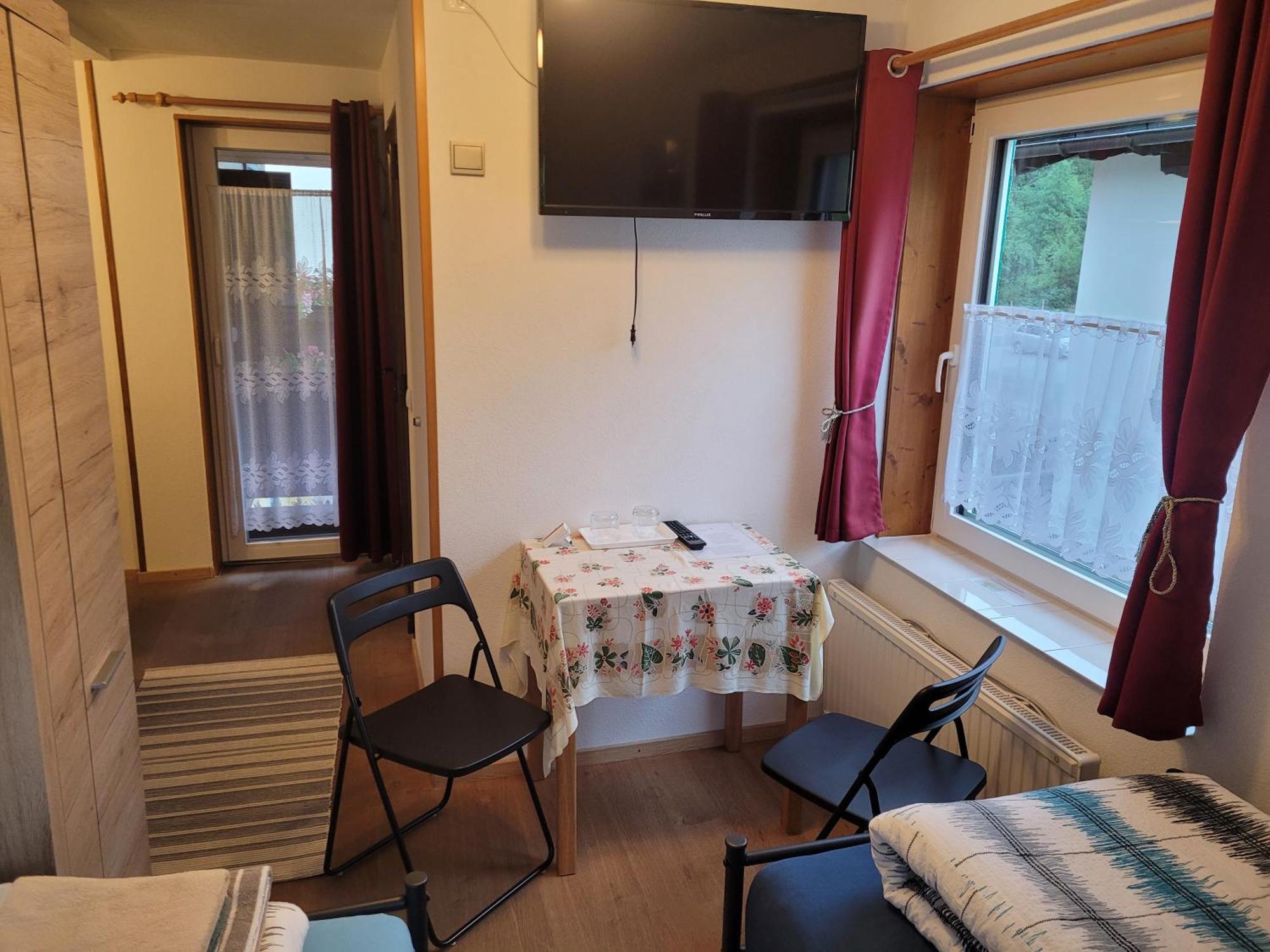 Pension Haus Rohrmoser Лунгёц Экстерьер фото