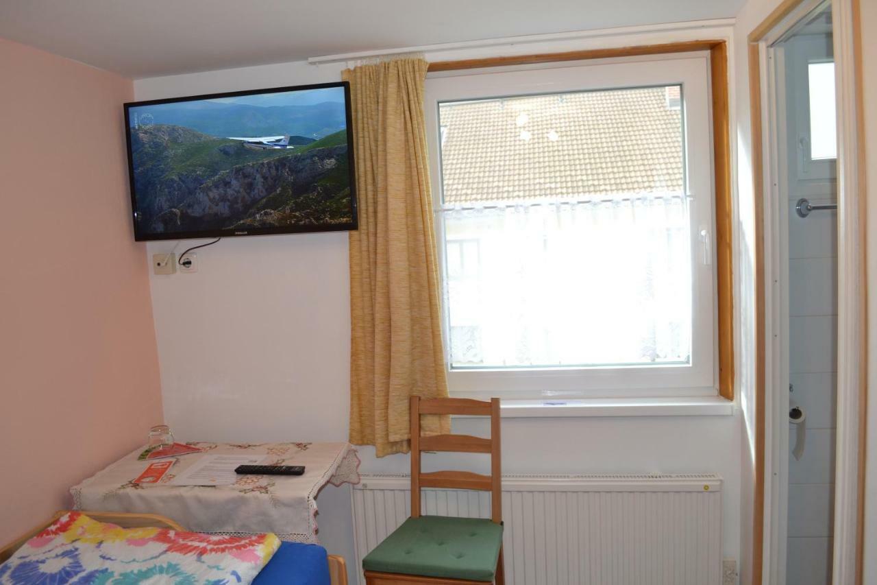 Pension Haus Rohrmoser Лунгёц Экстерьер фото