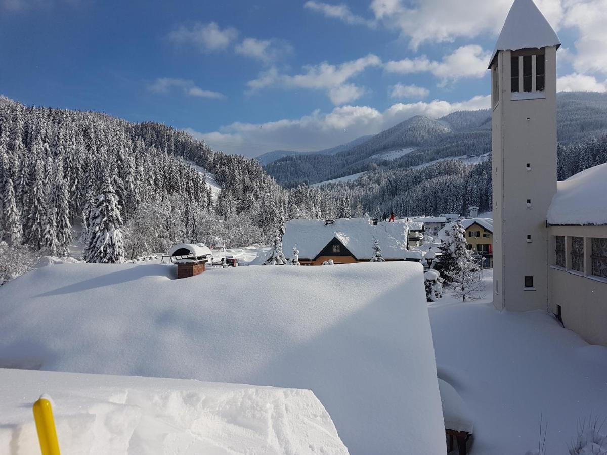Pension Haus Rohrmoser Лунгёц Экстерьер фото