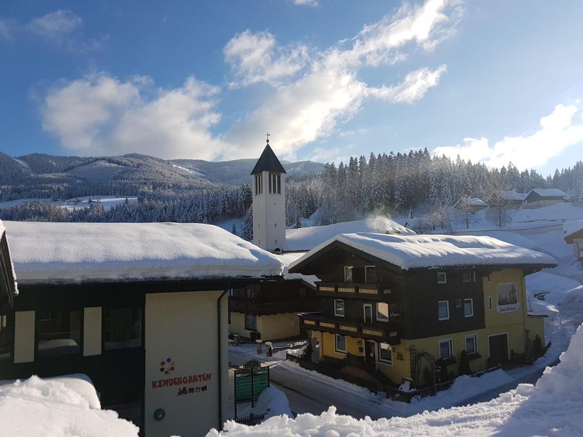 Pension Haus Rohrmoser Лунгёц Экстерьер фото